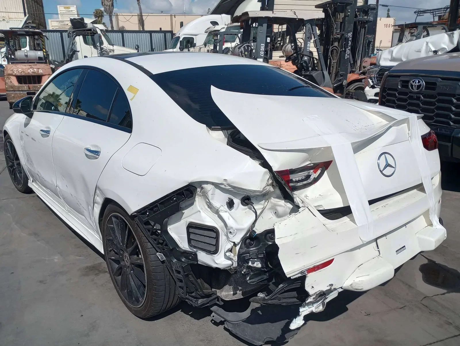 Mercedes-Benz CLA250 2022 – realizacja importu z USA, zdjęcie 4
