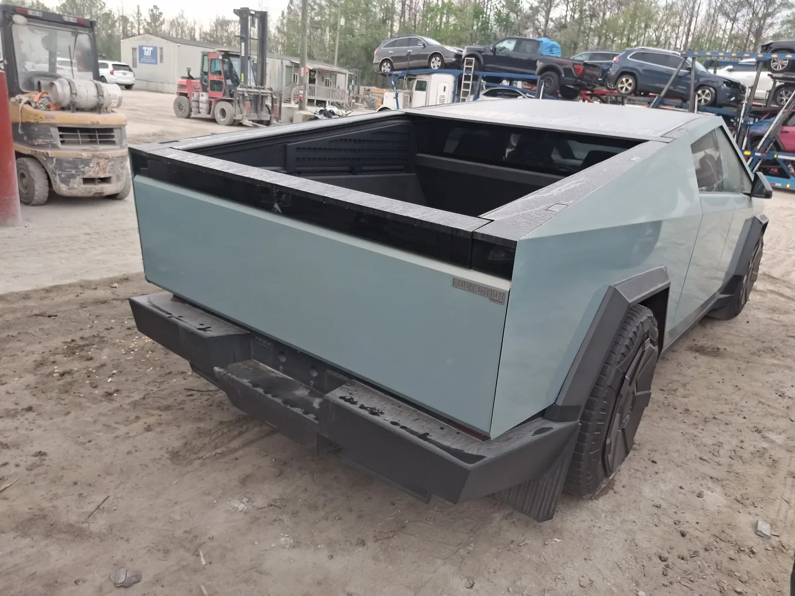 Tesla Cybertruck 2024 – realizacja importu z USA, zdjęcie 4