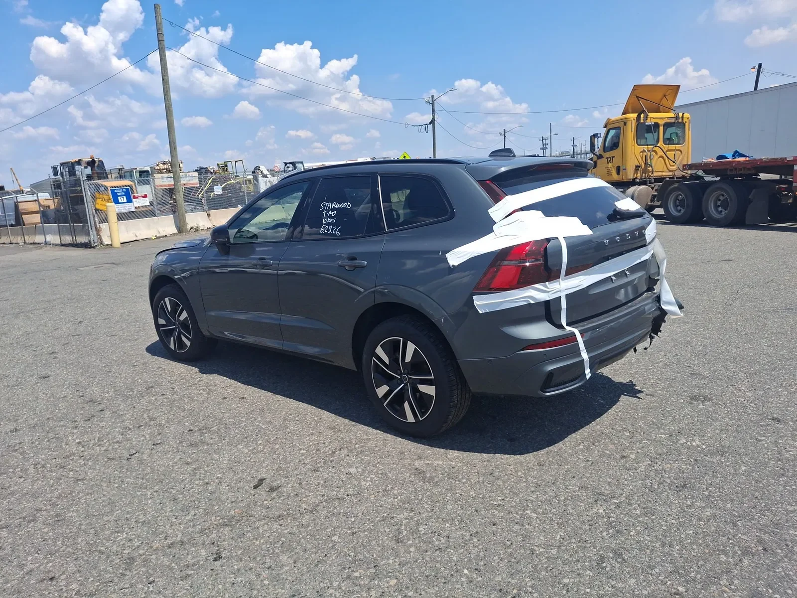 Volvo XC60 Plus 2026 – realizacja importu z USA, zdjęcie 2